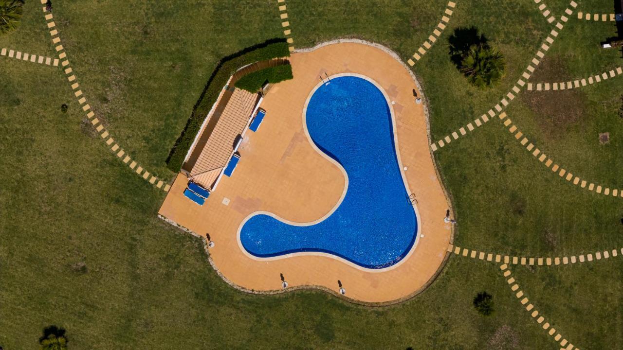 Apartamento No Condominio Baia Village Com Piscina Albufeira Exteriér fotografie