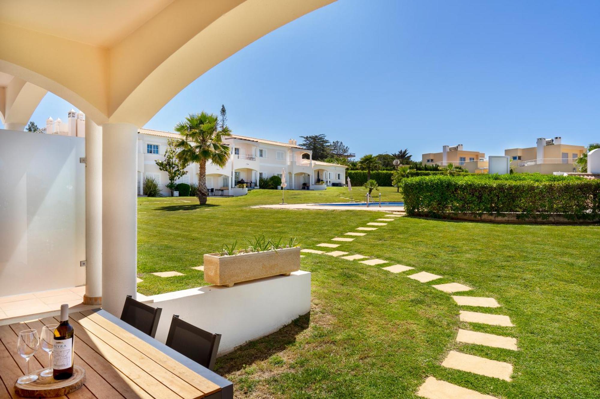 Apartamento No Condominio Baia Village Com Piscina Albufeira Exteriér fotografie