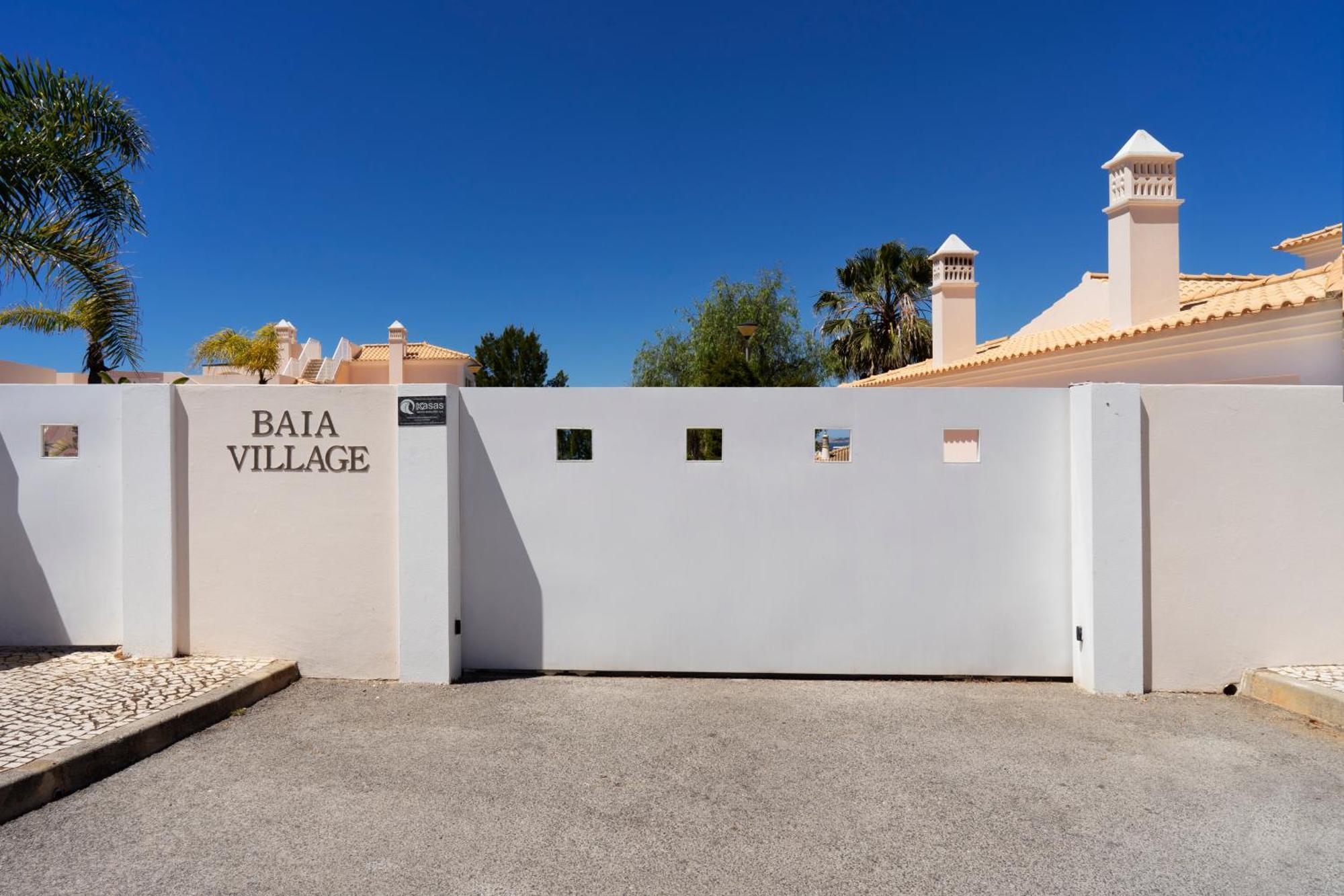 Apartamento No Condominio Baia Village Com Piscina Albufeira Exteriér fotografie